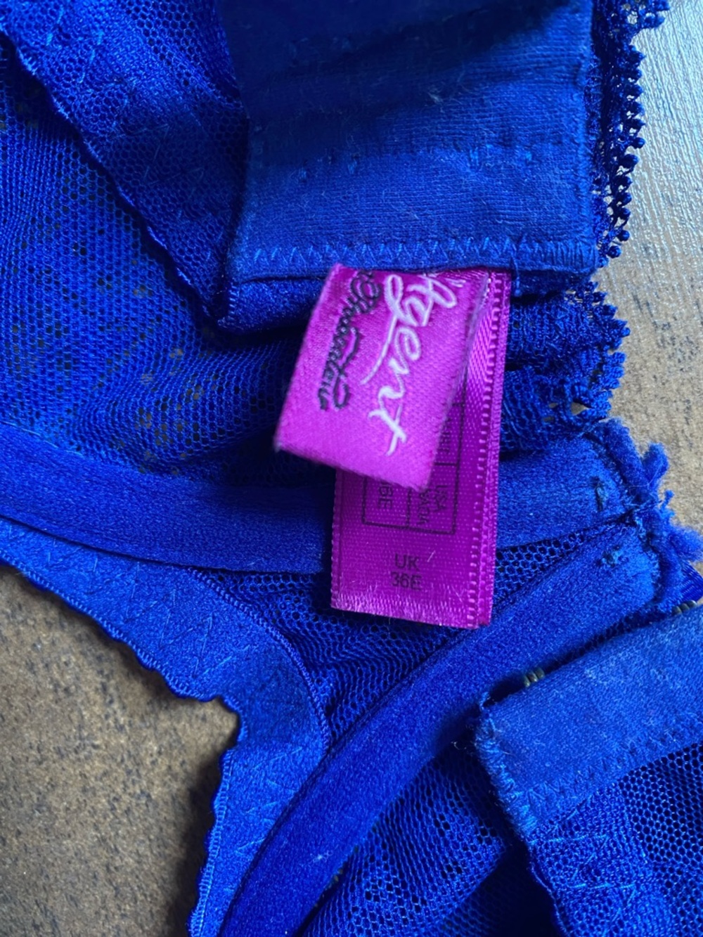 L’Agent by Agent Provocateur Cobalt Blue Lace Underwire Bra - Picture 4 of 5